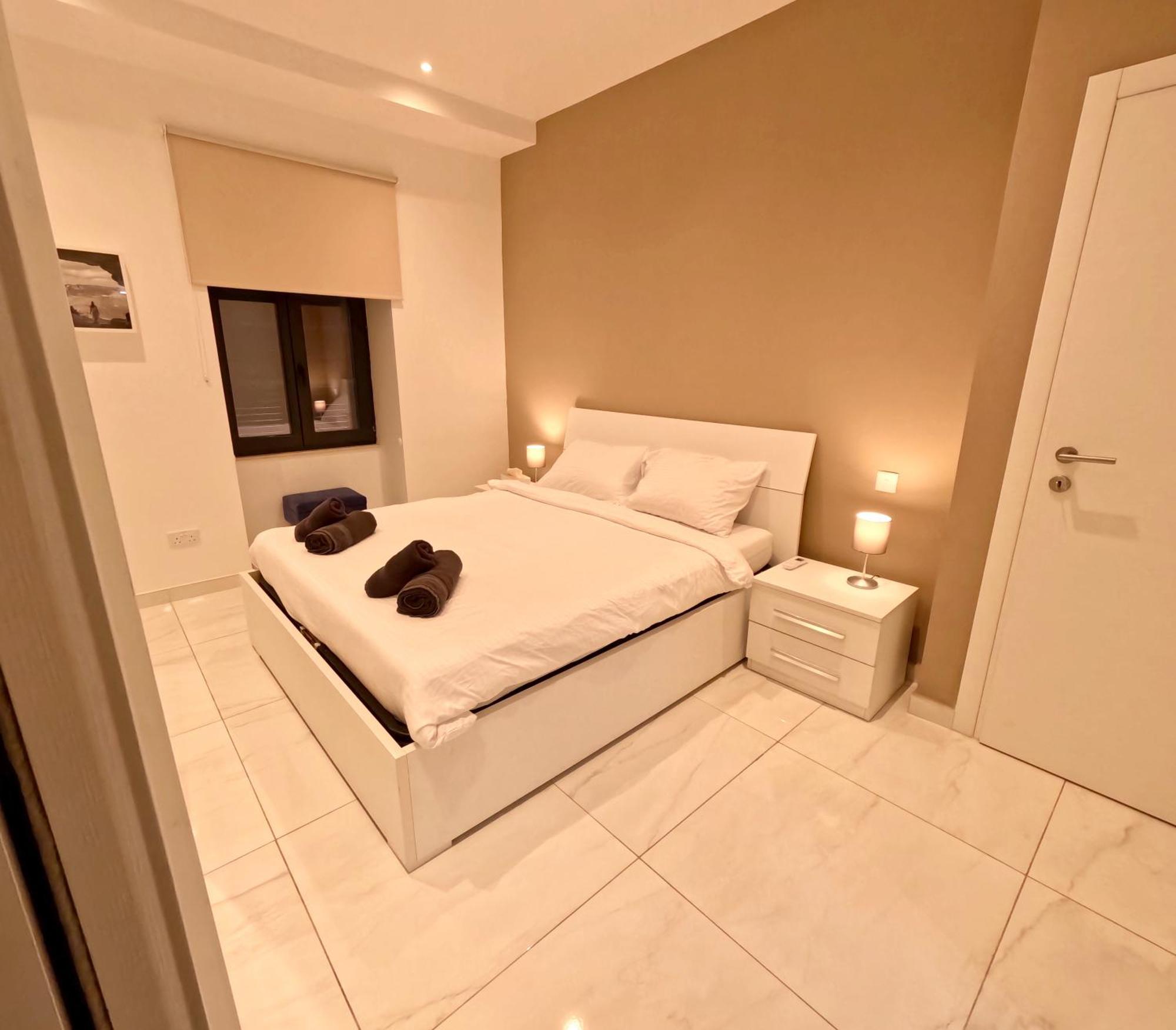 Modern Apartment In St Julian'S Malta, With Breathtaking Views Of Spinola Bay San Julián Exterior foto