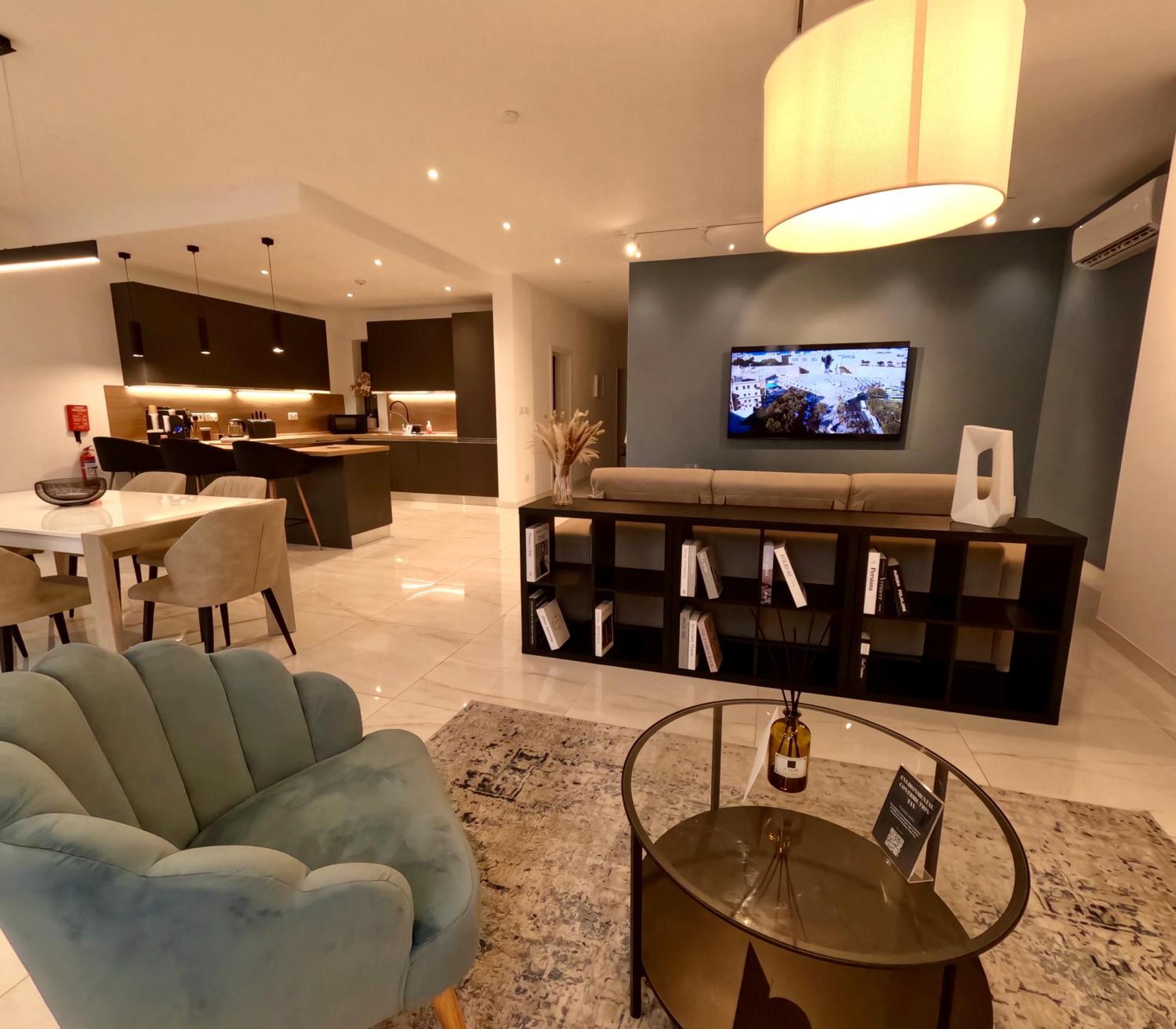 Modern Apartment In St Julian'S Malta, With Breathtaking Views Of Spinola Bay San Julián Exterior foto